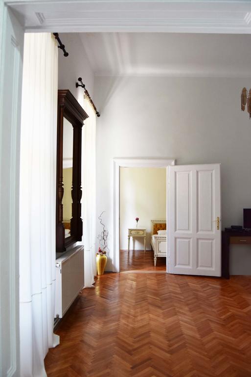 Contessa Apartment Cluj Napoca Dış mekan fotoğraf