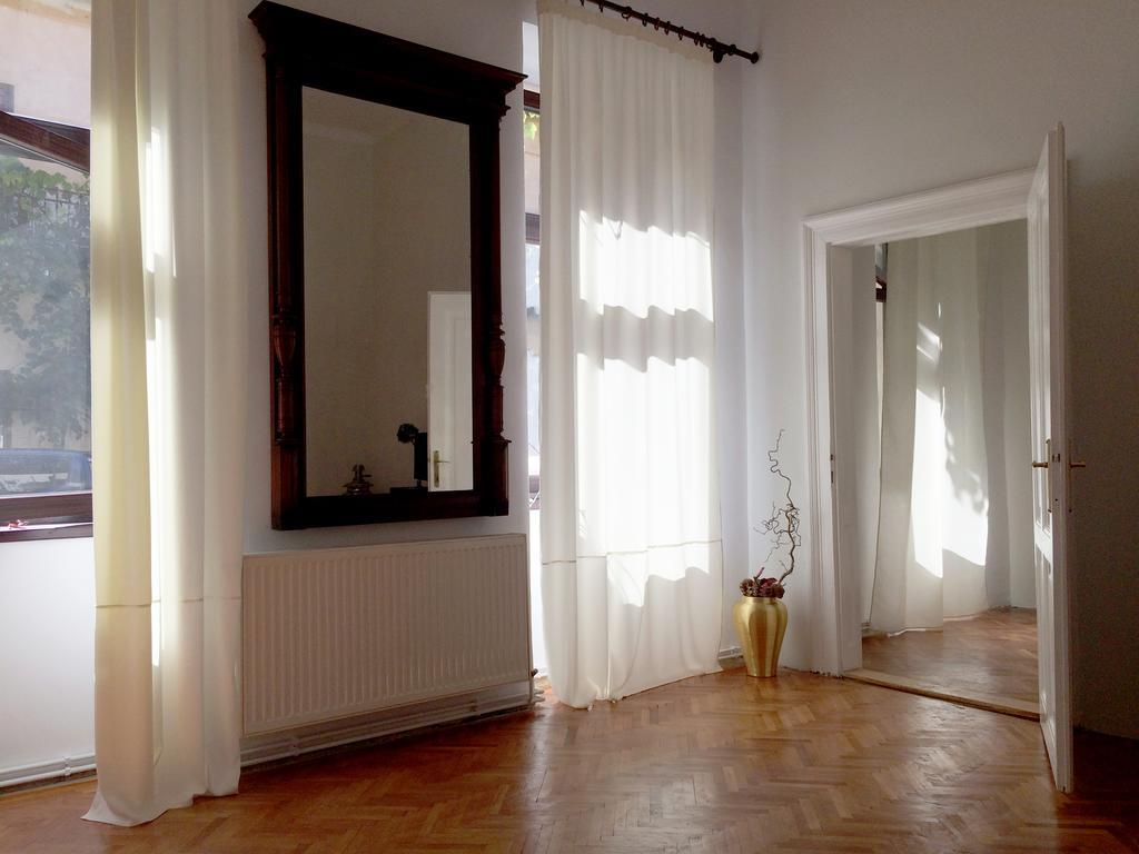 Contessa Apartment Cluj Napoca Dış mekan fotoğraf